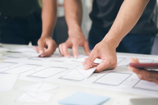 Quelles sont les meilleures applications mobiles pour un touriste gastronomique en Europe?