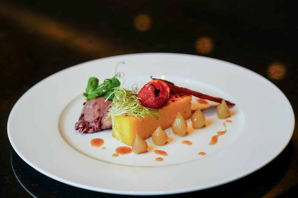 Quelle croisière offre un aperçu des techniques de restauration d'œuvres d'art en mer?